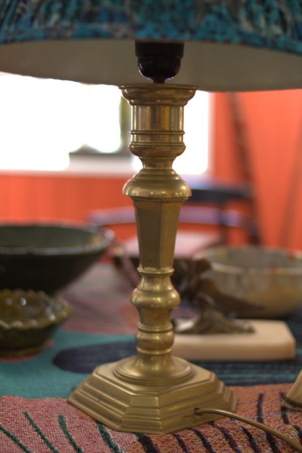 The Wellington Bronze lamp base 1