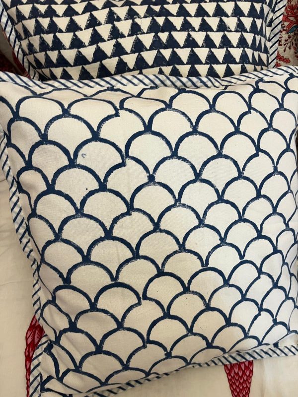 Block print cushion - Blue Waves