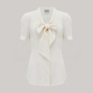 Eva Pussy Bow Blouse Short Sleeve in Cream