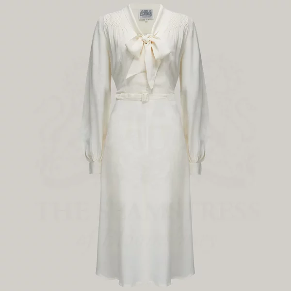 Eva Pussy Bow Dress in Cream
